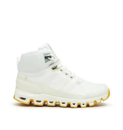 On WMNS Cloudrock Edge Raw (Weiß)