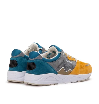 Karhu Aria “Linnut Pack ' (Blau / Gelb)