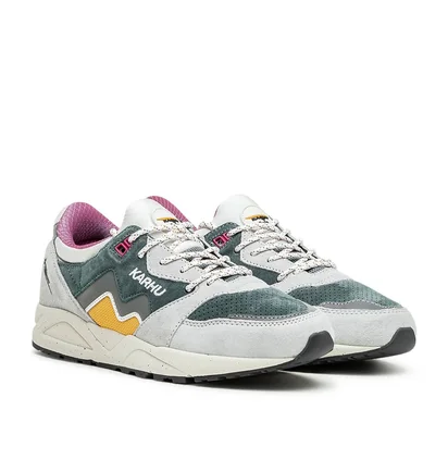 Karhu Aria 95 (Grau)