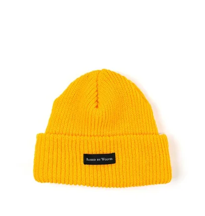 Raised By Wolves Waffle Knit Watch Beanie (Gelb)
