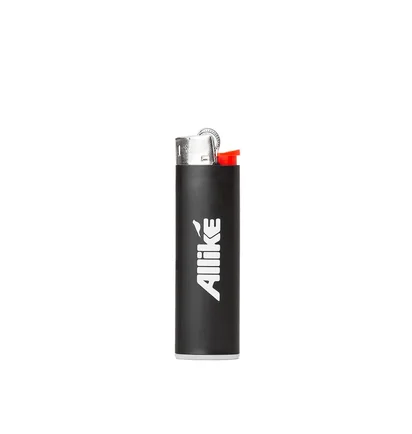 Allike Lighter ''Improving Lives Since '09'' (Schwarz)
