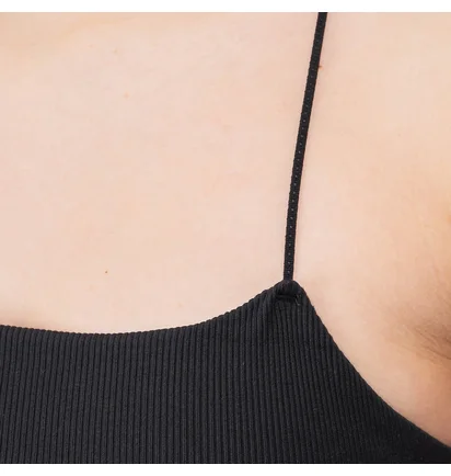 Nike WMNS Yoga Luxe Strappy Cami Top (Schwarz)