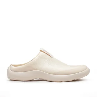 Tabi Footwear Mules (Beige)