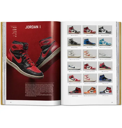 Sneaker Freaker. The Ultimate Sneaker Book by Simon Wood