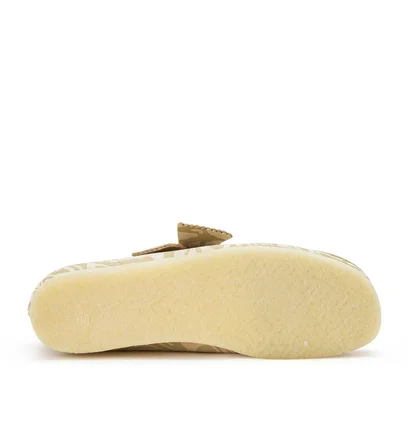 Clarks Originals x Wu Wear Wallabee Lo (Beige)