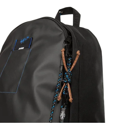 Eastpak x Ader Error Pak'r (Schwarz / Blau)