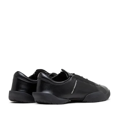 Y-3 Regu (Schwarz)