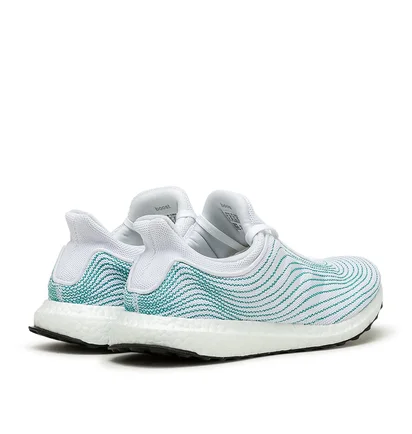 adidas x Parley Ultraboost DNA (Weiß)