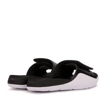 Nike Air Jordan Hydro 7 Slide (Schwarz / Gold / Weiß)