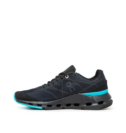 On WMNS Cloudnova Z5 (Schwarz / Cyan)