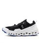 On WMNS Cloudultra 2 (Schwarz / Weiß / Blau)