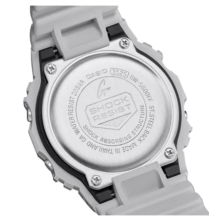 Casio G-Shock DW-5600FF-8ER (Silber)