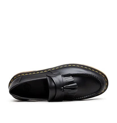 Dr. Martens Adrian Yellow Stitch Smooth Tassle Loafer (Schwarz)