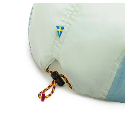 Klättermusen Runa Five Panel Cap (Blau / Grün)