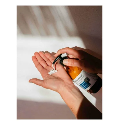 Océopin x Manicurist Hand Cleansing Scrub (240ml)