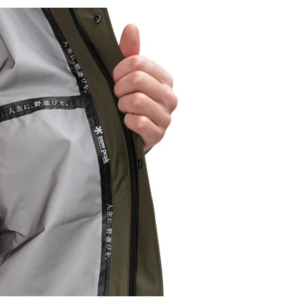 Snow Peak FR 3L Rain Coat (Olive)