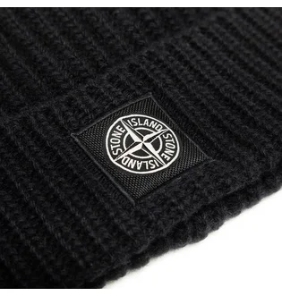 Stone Island Rib Knit Beanie (Schwarz)