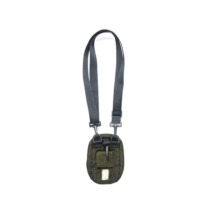Stone Island Shadow Project Compact Pouch (Olive / Schwarz)