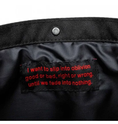 Pleasures x Taikan Sacoche Bag (Schwarz)