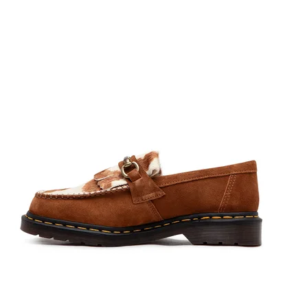 Dr. Martens Adrian Snaffle Hair-On Suede Loafer (Braun / Weiß)