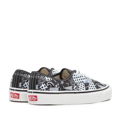 Vans UA Authentic 44DX Anaheim Factory WP (Schwarz / Weiß)