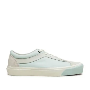 Vans Vault UA Bold Ni LX (Hellblau / Weiß)