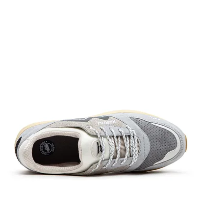 Karhu Aria 95 (Grau / Beige) – Karhu text_image_alt 6