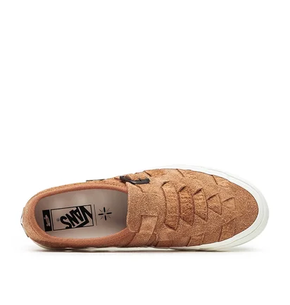 Vans Vault x Taka Hayashi UA TH Style 47 Huarache (Hellbraun / Weiß)