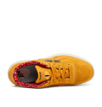 Reebok x Jurassic Park Club C 85 (Braun)