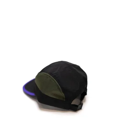 Raised by Wolves Running Cap (Schwarz)