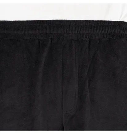 Yardsale Velour Shorts (Schwarz)