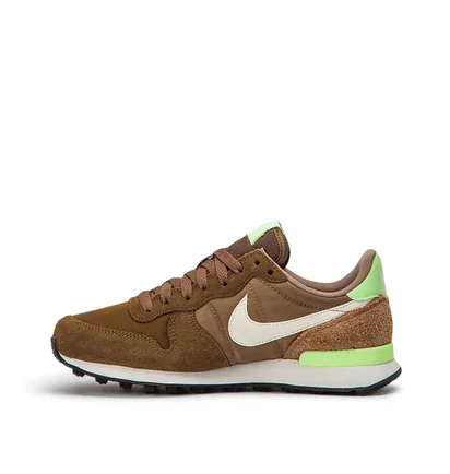Nike WMNS Internationalist (Braun)