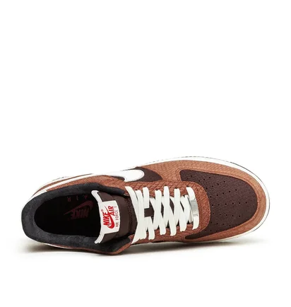 Nike Air Force 1 Premium (Rot / Beige)