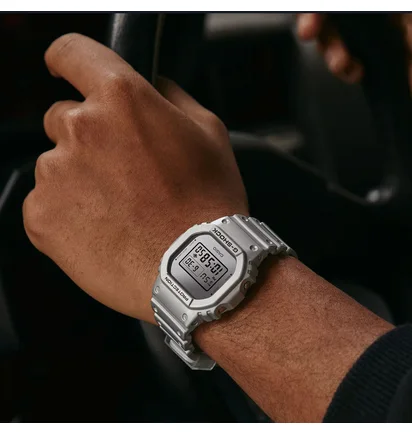 Casio G-Shock DW-5600FF-8ER (Silber)