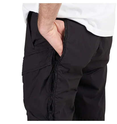 C.P. Company 50 Fili Stretch Utility Shorts (Schwarz)