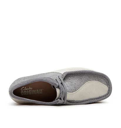 Clarks Wallabee (Grau / Creme)