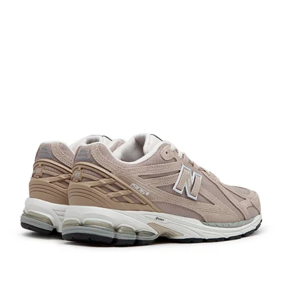 New Balance M1906RW (Braun / Weiß)