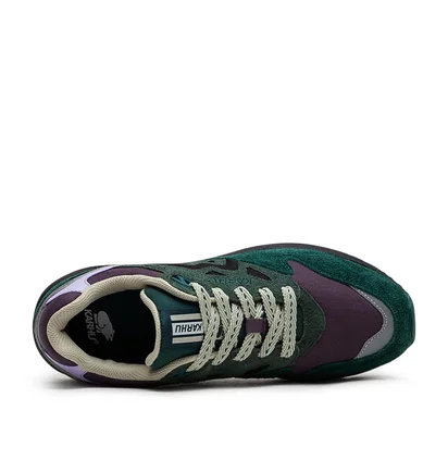 Karhu Legacy 96 (Grün / Lila)