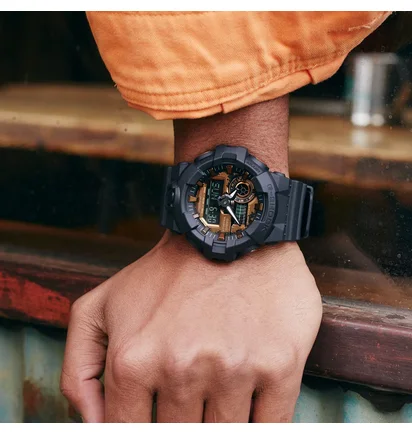 Casio G-Shock GA-700RC-1AER (Schwarz / Bronze)