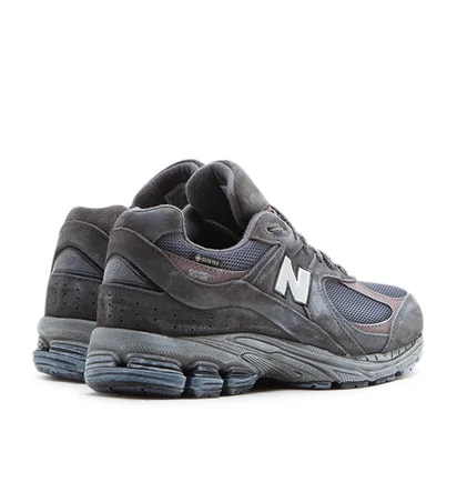 New Balance M2002RXA (Schwarz / Grau)