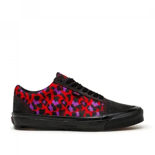Vans Vault x Stray Rats Old Skool OG LX (Schwarz / Rot)
