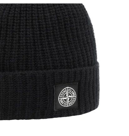Stone Island Geelong Wool Patch Beanie (Schwarz)