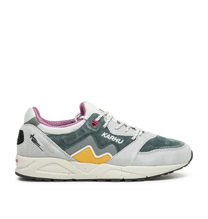Karhu Aria 95 (Grau)