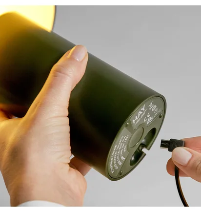 HAY PC Portable Lamp (Oliv)
