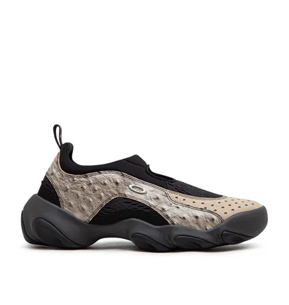 Oakley Factory Team Ostrich Flesh Sandal (Schwarz / Beige)