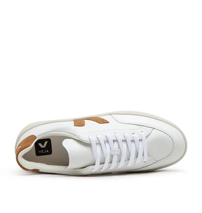 Veja V-12 Leather (Weiß / Braun)