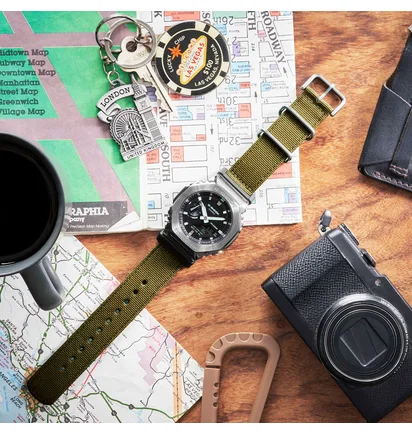 Casio G-Shock GM-2100CB-3AER (Oliv / Grau)