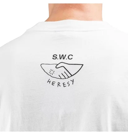 Stepney Workers Club x Heresy Darts T-Shirt (Weiß)