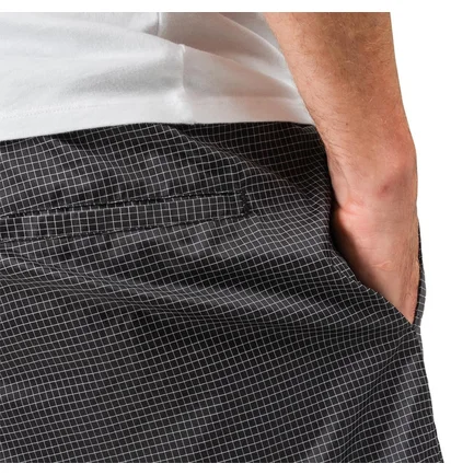 Pleasures Brick Active Shorts (Schwarz)