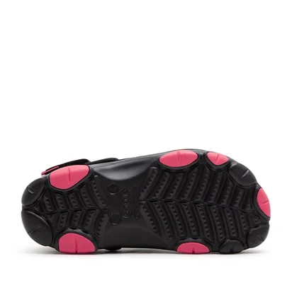 Crocs x Staple Homing Pigeon All Terrain Clog (Schwarz)